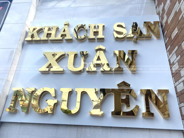lam bang hieu cu chi chu noi inox