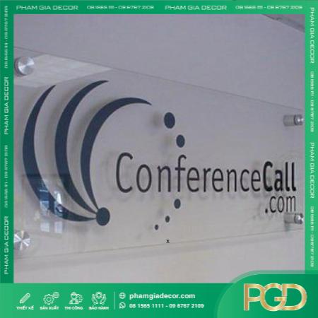cắt chữ decal vi tính bảng hiệu