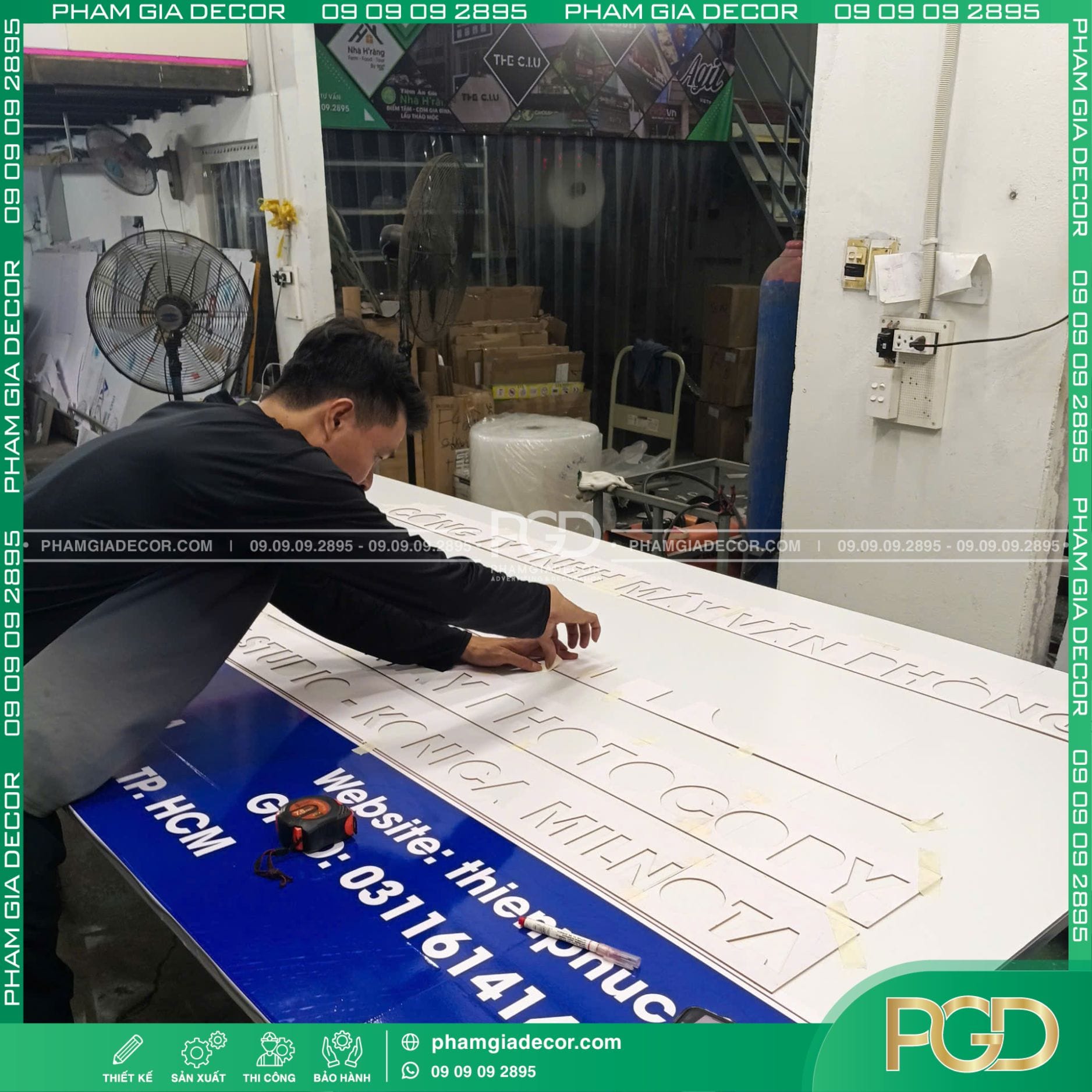 Bảng hiệu quảng cáo - Diện mạo thương hiệu của bạn 4 Gia công bảng hiệu trực tiếp tại xưởng, chuẩn từng chi tiết