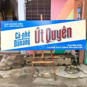 Bảng hiệu cổ điển vẽ tay việt nam