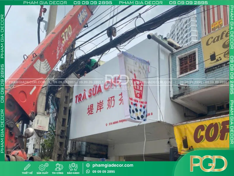 làm bảng hiệu chữ inox