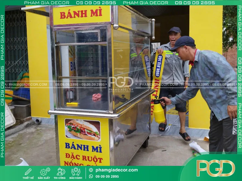 bảng hiệu dán decal