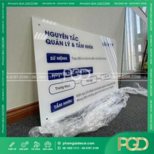 bảng thông tin dán tường công ty