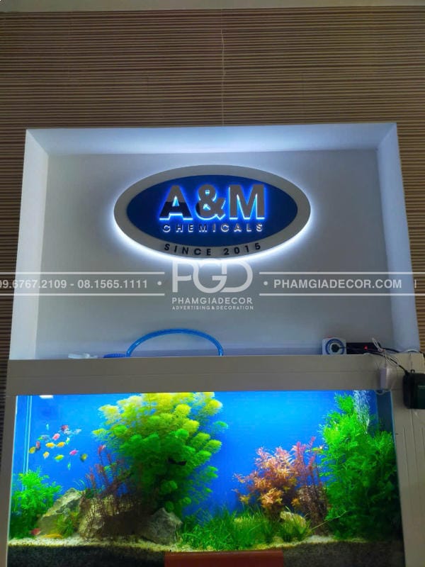 làm bảng hiệu hộp đèn led lễ 30/4