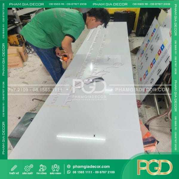 sửa địa chỉ bảng hiệu sau sáp nhập địa giới