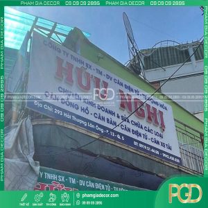 làm bảng hiệu alu chữ nổi mica công ty hữu nghị