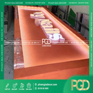 làm bảng hiệu cemboard sơn gai chữ nổi