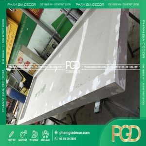 làm bảng hiệu cemboard sơn gai tiệm nail