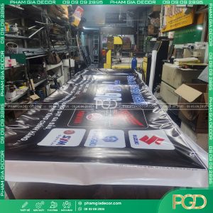 bảng hiệu bạt khung sắt