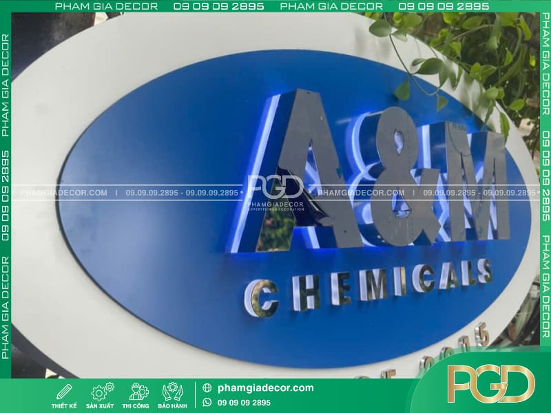 hộp đèn alu chữ nổi inox sáng chân