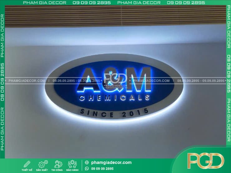 hộp đèn alu kiểu đẹp chữ nổi inox