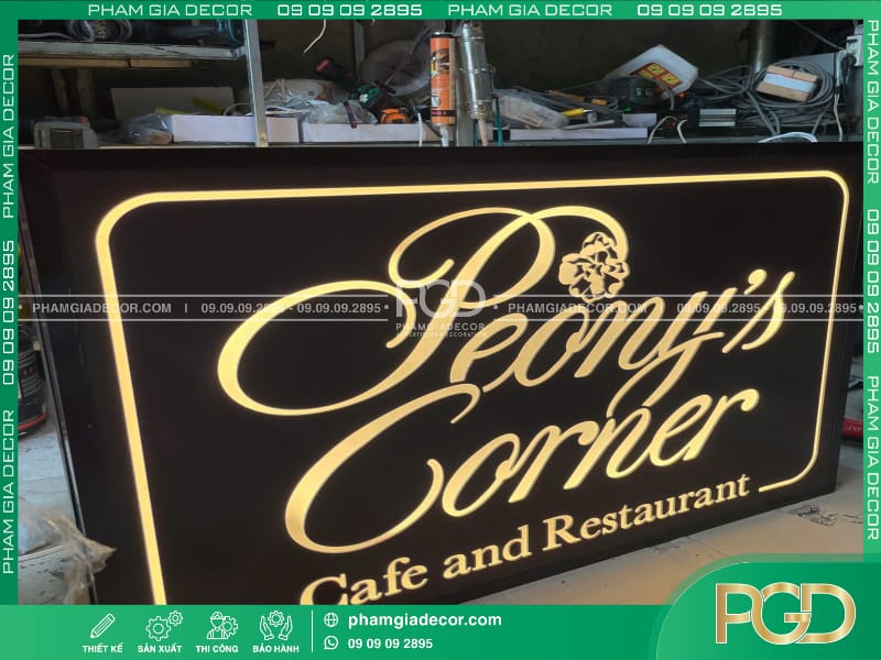 hộp đèn alu sang trọng khoét lọng