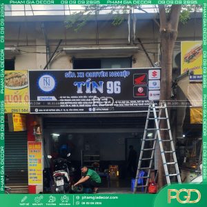 làm bảng hiệu bạt hiflex khung sắt tiệm sửa xe