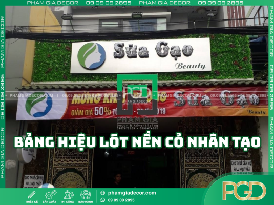 Ava Bảng hiệu lót cỏ nền nhân tạo 