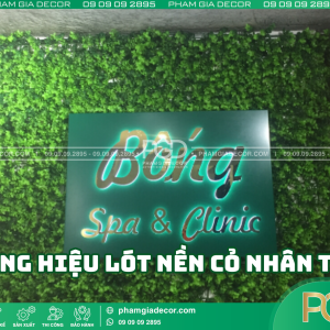 Ứng dụng bảng hiệu lót cỏ nền nhân tạo