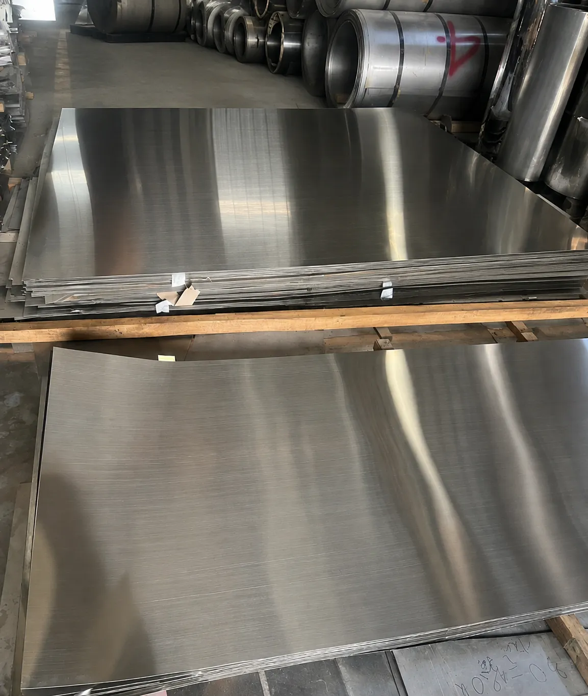 Chất liệu inox quảng cáo 4 Chất liệu inox