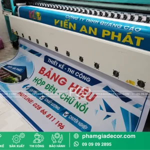 In băng rôn theo yêu cầu
