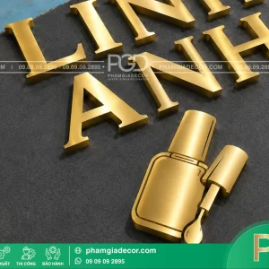 Gia công chữ nổi inox