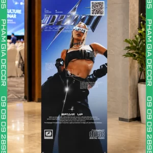 In standee theo yêu cầu 7 in standee 1