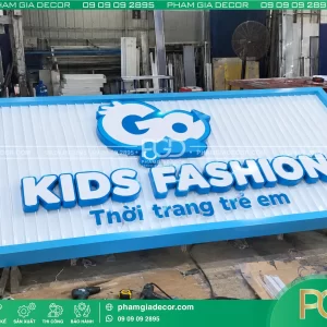 Bảng hiệu tôn sóng chữ nổi 10 bang hieu ton song chu noi 7