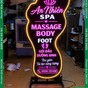 Biển led vẫy spa thẩm mỹ viện 8 bang led ruoi spatham my vien 5