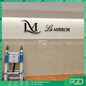 Làm Bảng Hiệu Trọn Gói Salon tóc La Mirror Hair Story 15 lam bang hieu salon 1 1